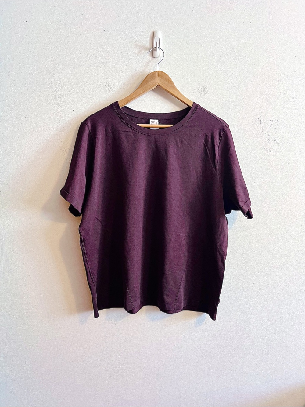 Fabletics Women’s Short Sleeve Crew Tee in Plum